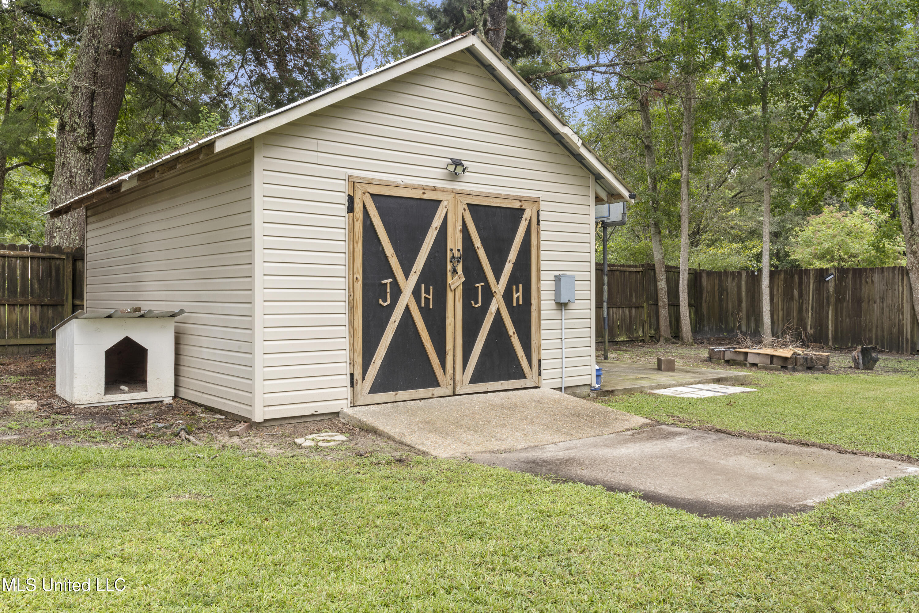 14199 Dundeewood Road Biloxi, MS 39532 - Photo 30 of 30 030 (33)
