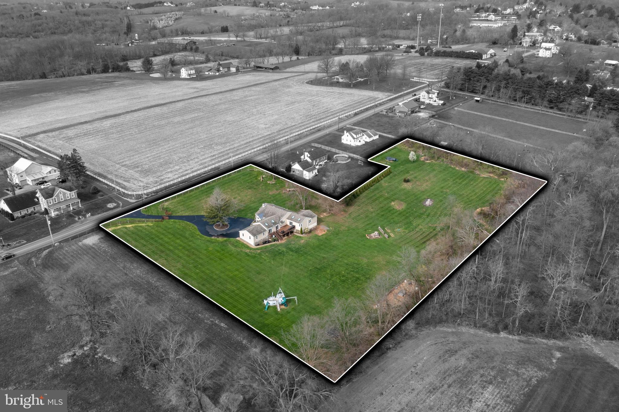 439 Ridge Road Spring City, PA 19475 - Photo 5 of 32