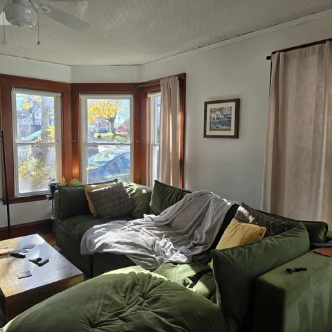 $3,500 | 67 Park Street, Dover, NH 03820