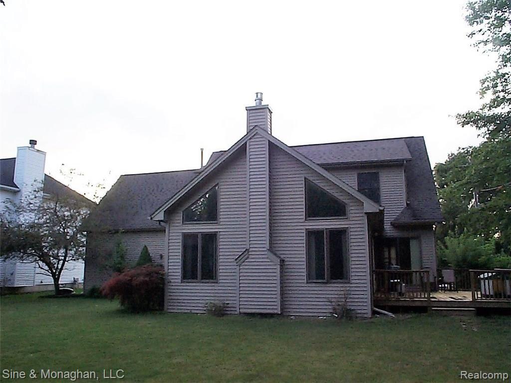 339 Cox Road St. Clair, MI 48079 - Photo 24 of 53 24 BACK OF HOME 339 COX.JPG