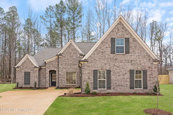 $419,900 | 7627 John Elliott Lane, Hernando, MS 38632
