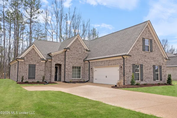 $419,900 | 7627 John Elliott Lane, Hernando, MS 38632