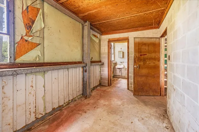 $575,000 | 183 Prairie Plains Road, Hillsboro, TN 37342