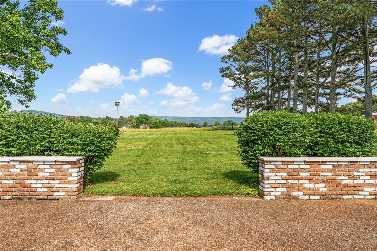 183 Prairie Plains Road Hillsboro, TN 37342 - Photo 5 of 63