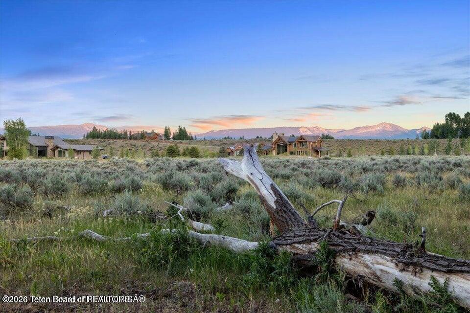 300 Reed Drive Jackson, WY 83001 - Photo 8 of 14 300 11