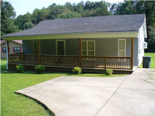 906 Old Lower Mill Road Hixson, TN 37343 - Photo 1 of 13 Primary Photo