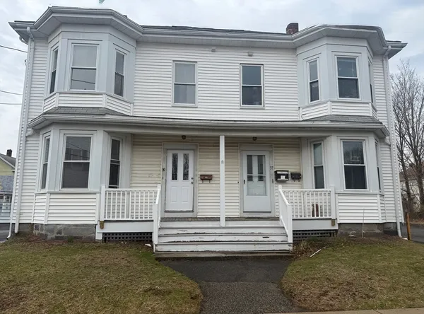 $4,000 | 39 Prospect St Avenue, Unit 39, Waltham, MA 02453