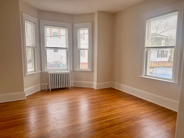 $4,000 | 39 Prospect St Avenue, Unit 39, Waltham, MA 02453