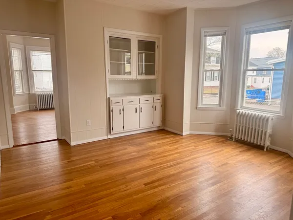 $4,000 | 39 Prospect St Avenue, Unit 39, Waltham, MA 02453