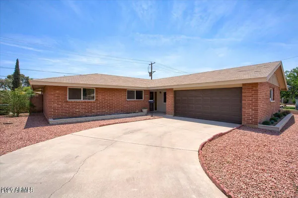 $550,000 | 1881 East Concorda Drive, Tempe, AZ 85282