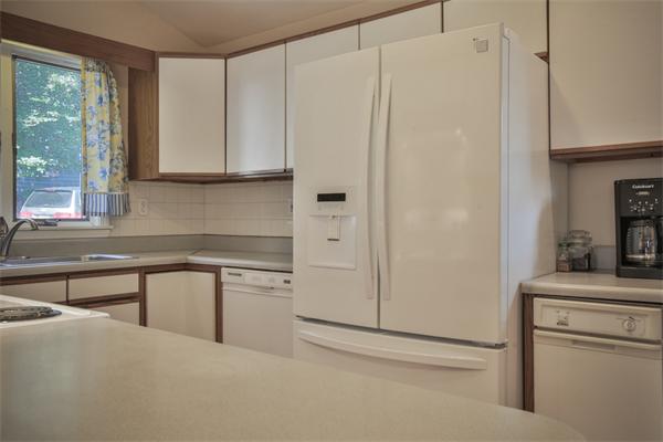 12 Spring Street Gloucester, MA 01930 - Photo 15 of 27 Gallery Image 15