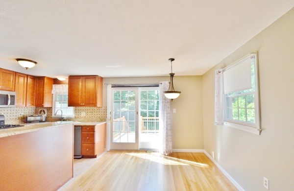 57 Michael Road Dracut, MA 01826 - Photo 4 of 17 Gallery Image 4