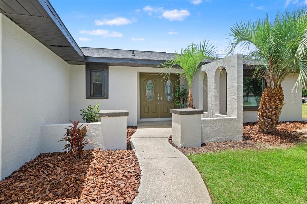 6290 Jamaica Road Spring Hill, FL 34606 - Photo 3 of 48