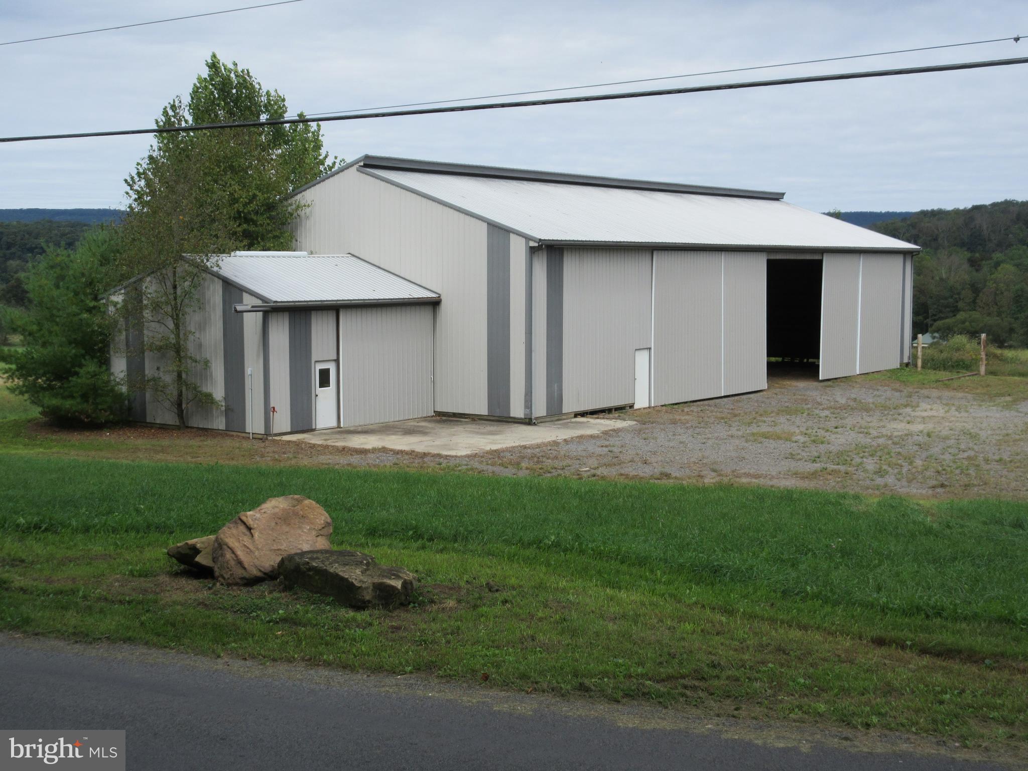 7 Mexico Road Pine Grove, PA 17963 - Photo 12 of 16 Shed with Office