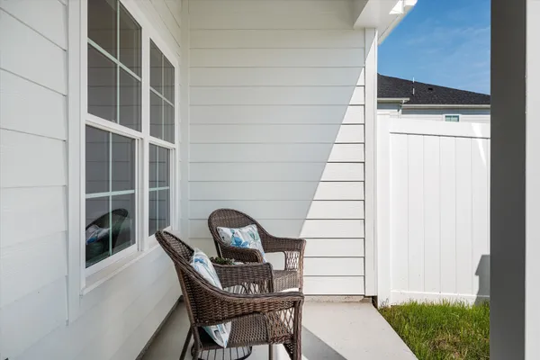 $376,900 | 4337 Calusa Drive, Murfreesboro, TN 37127