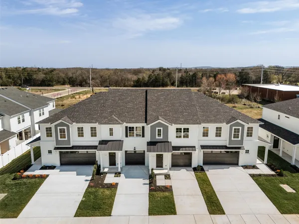 $376,900 | 4337 Calusa Drive, Murfreesboro, TN 37127