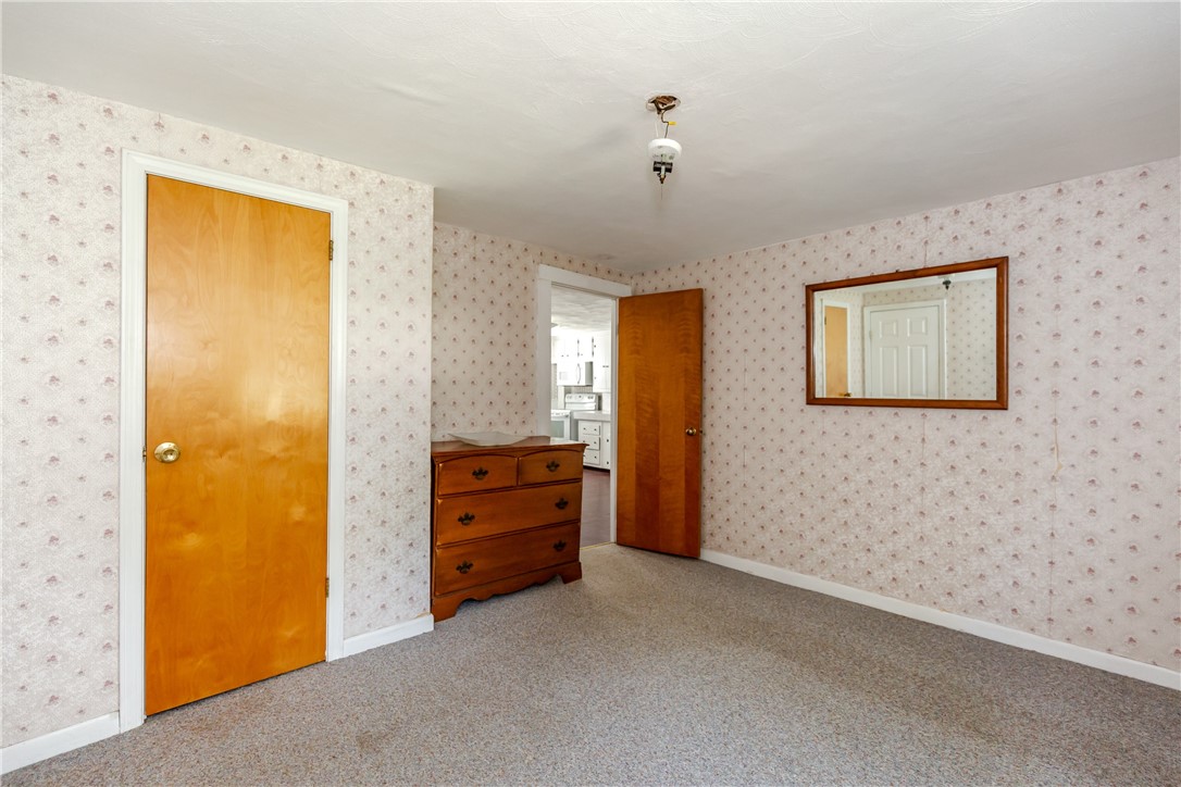 60 Colwell Road Smithfield, RI 02828 - Photo 31 of 40