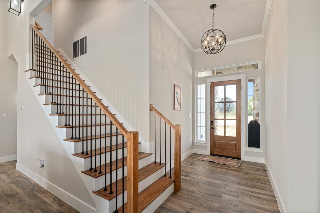 2517 Homestead Court Tool, TX 75143 - Photo 4 of 40