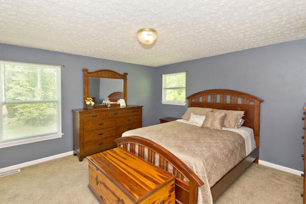 9426 Watkins Road Southwest Etna, OH 43062 - Photo 21 of 30
