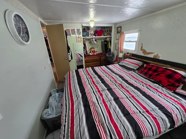 $70,000 | 46 Cedar Street, Millinocket, ME 04462