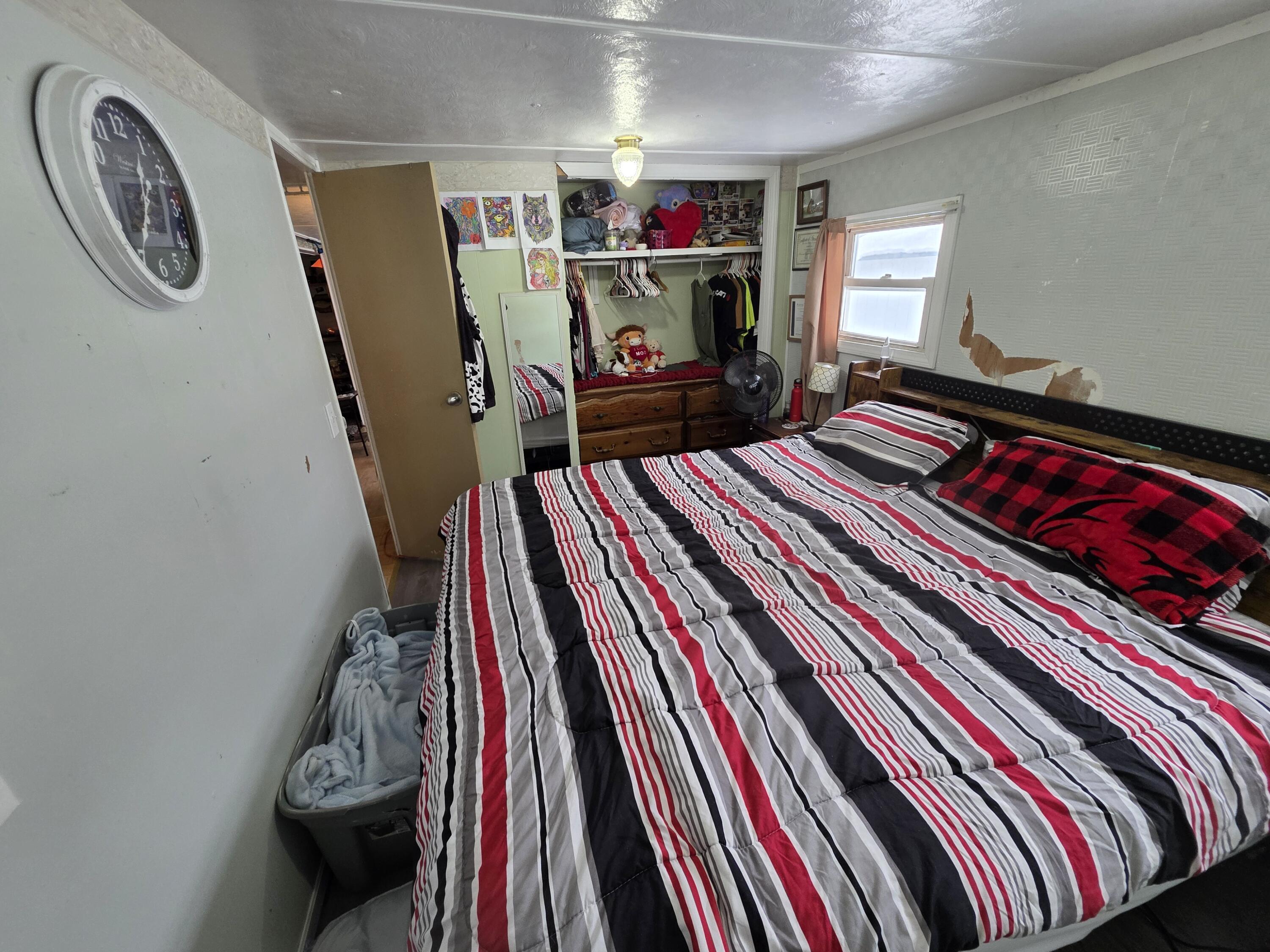 46 Cedar Street Millinocket, ME 04462 - Photo 26 of 40 primary bed 3 (1)