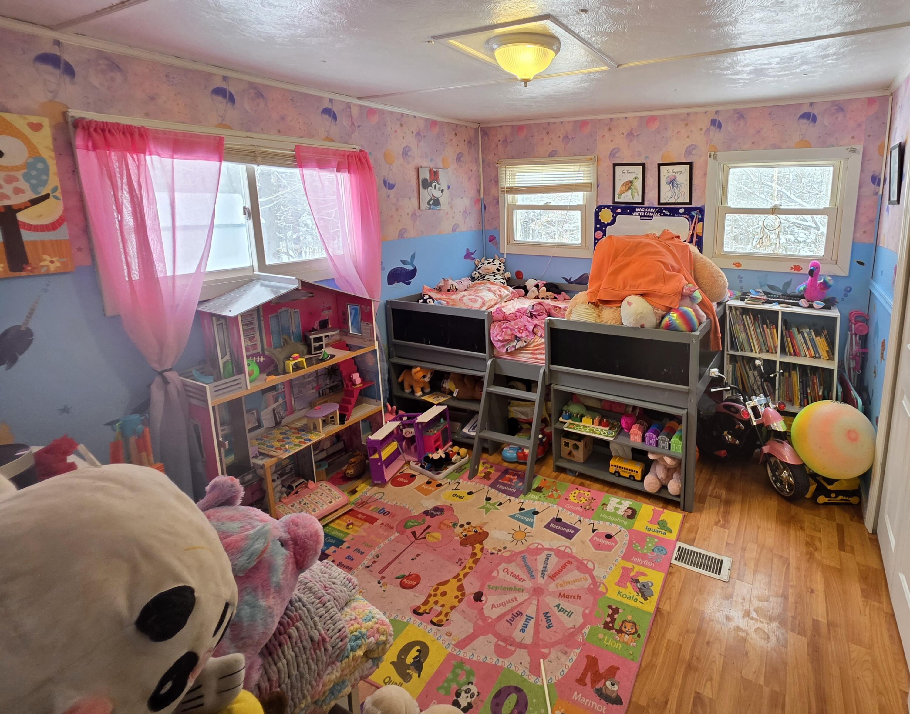 46 Cedar Street Millinocket, ME 04462 - Photo 31 of 40 secondary bed 1 (1)