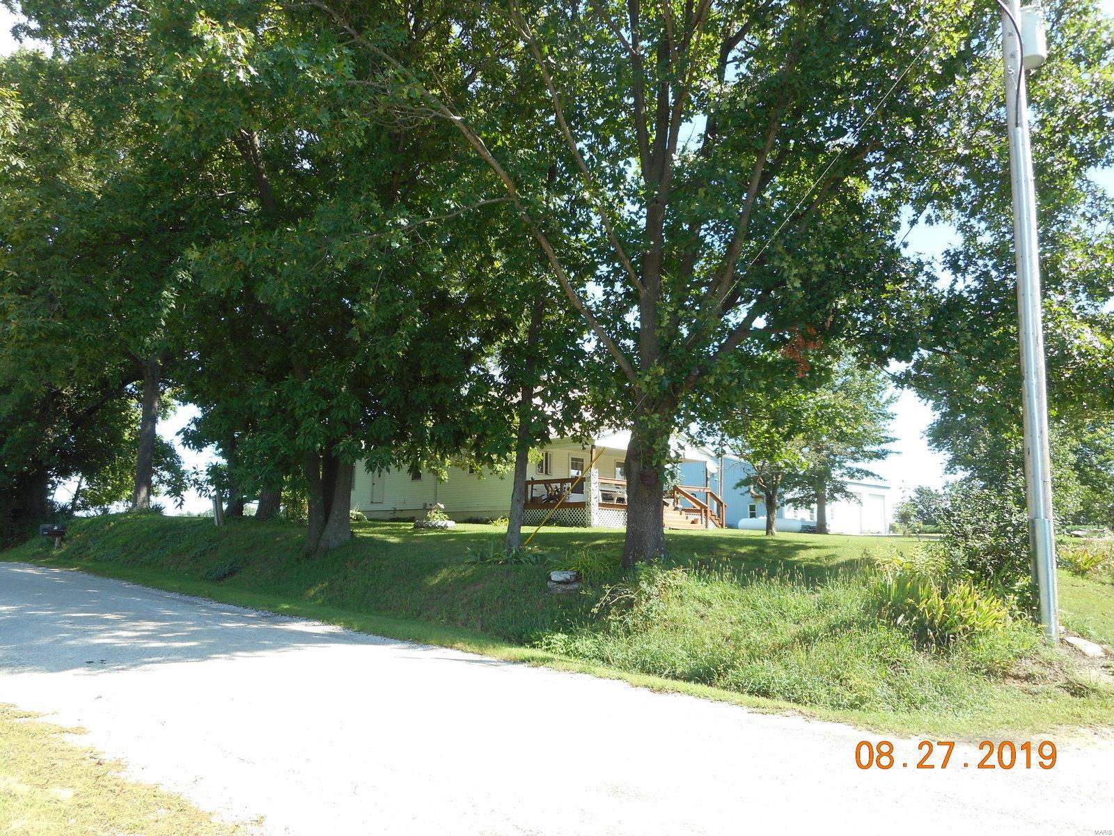 19310 East 29th Road Oconee, IL 62553 - Photo 10 of 27