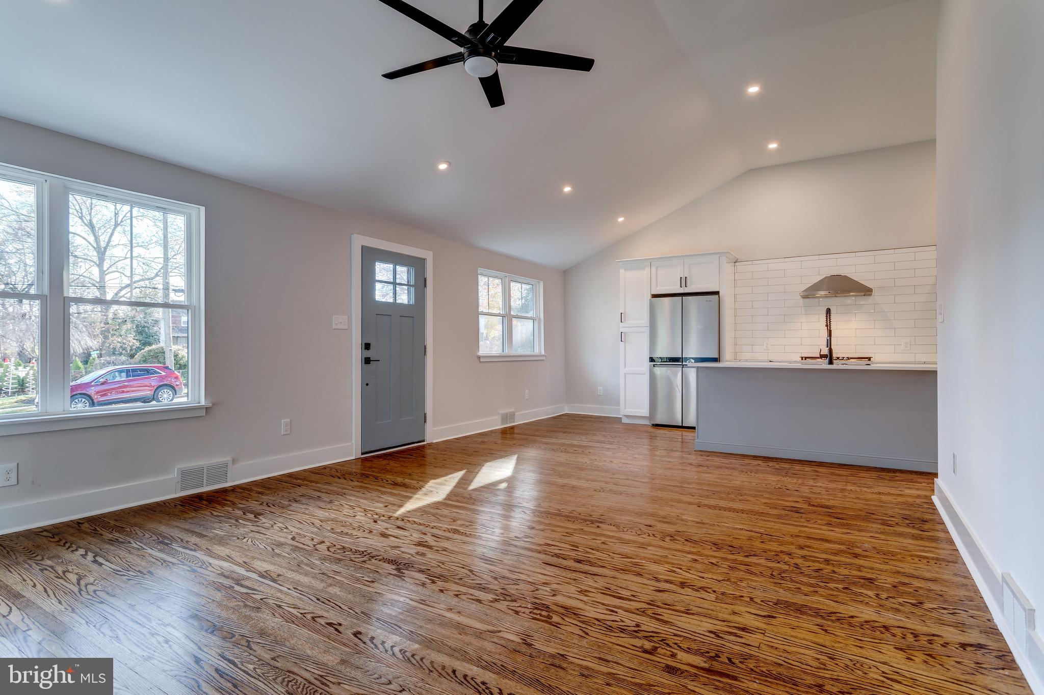 308 Lenox Road Havertown, PA 19083 - Photo 5 of 30