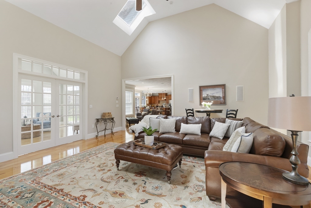 21 Stable Way Medway, MA 02053 - Photo 16 of 42