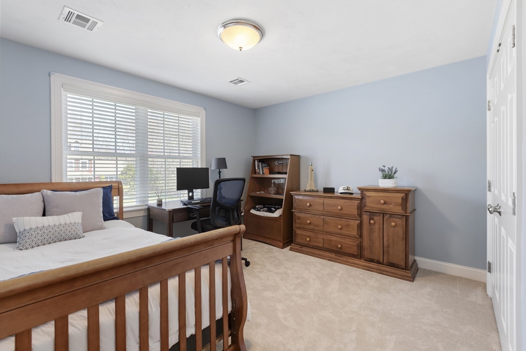 21 Stable Way Medway, MA 02053 - Photo 34 of 42