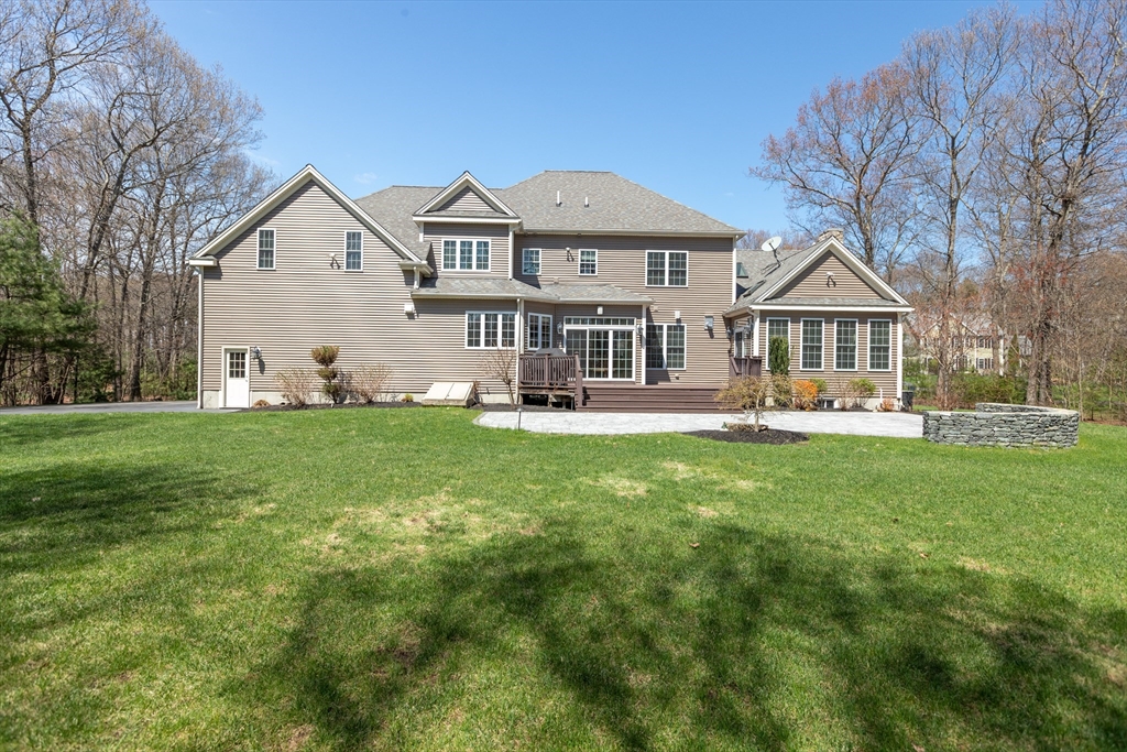 21 Stable Way Medway, MA 02053 - Photo 39 of 42