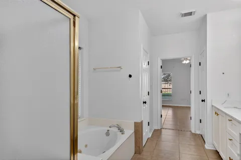 $430,000 | 4122 Casa Del Lago Drive, Missouri City, TX 77459