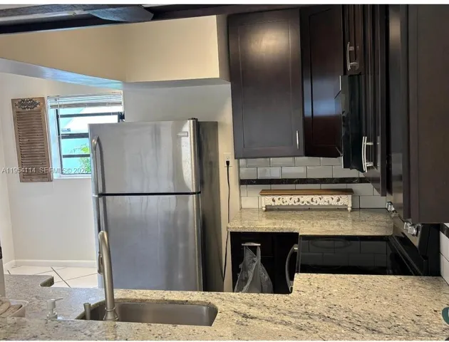 $3,000 | 2719 Taylor Street, Unit 2719, Hollywood, FL 33020