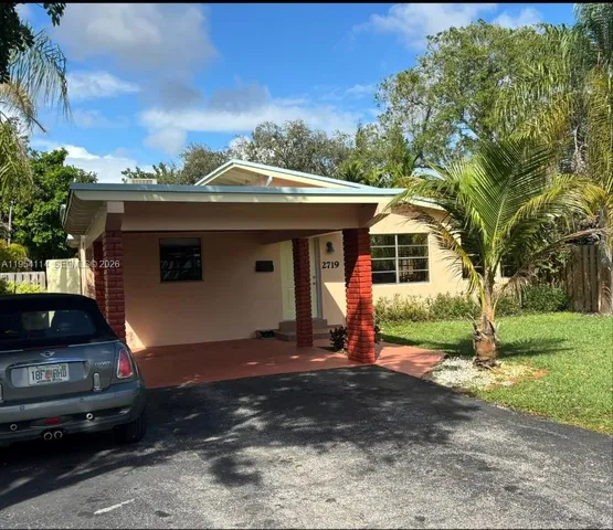 $3,000 | 2719 Taylor Street, Unit 2719, Hollywood, FL 33020
