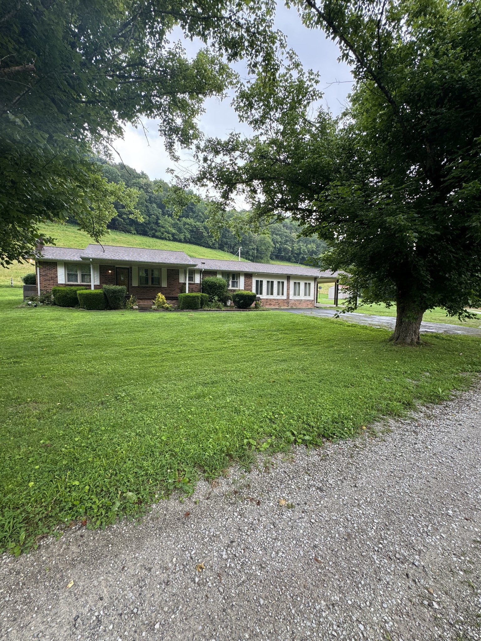 3911 Old Bottom Road Lafayette, TN 37083 - Photo 1 of 24 Gallery Image 1