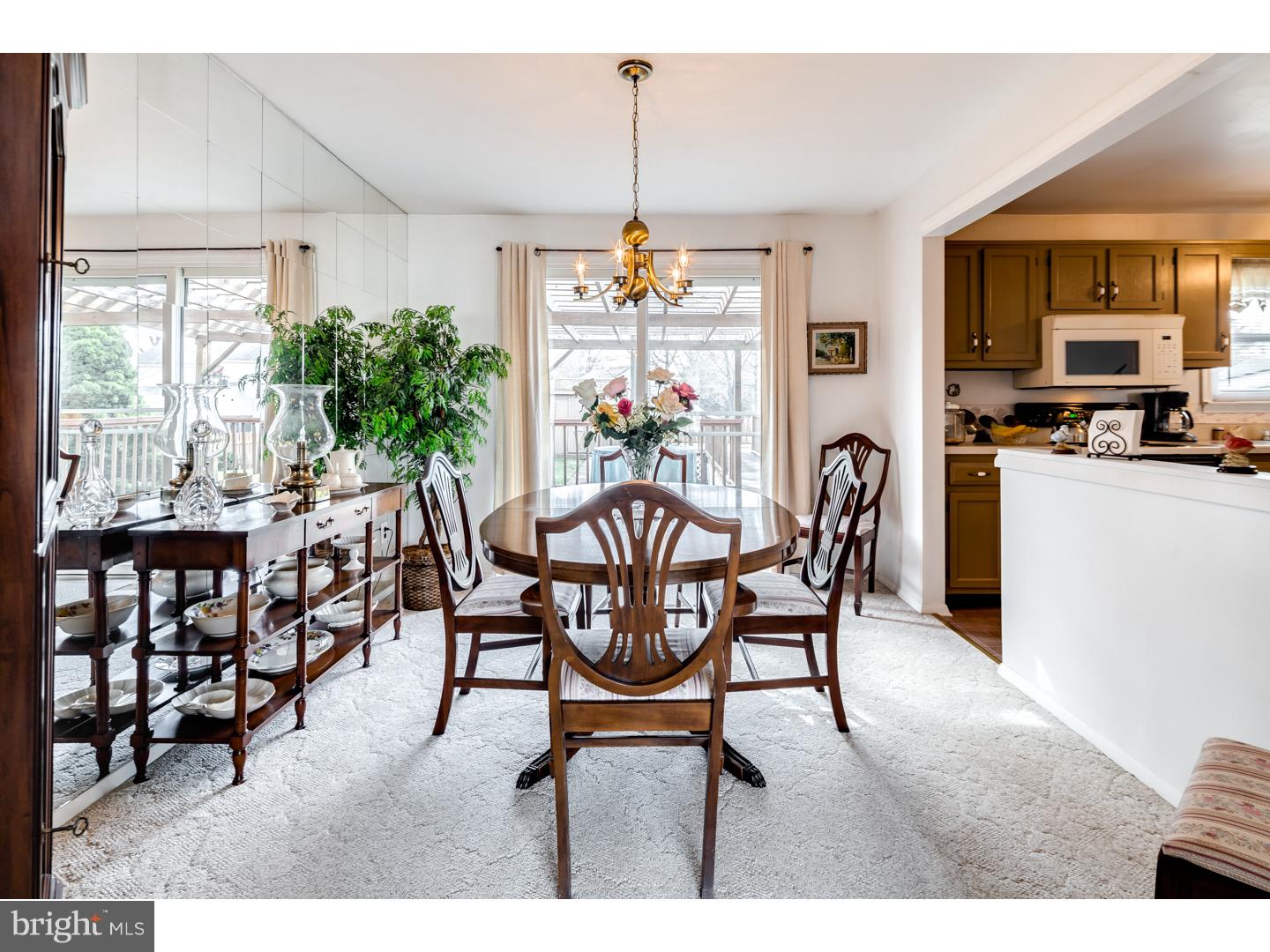 117 Red Stone Ridge Riverside, NJ 08075 - Photo 7 of 23 Dining Room