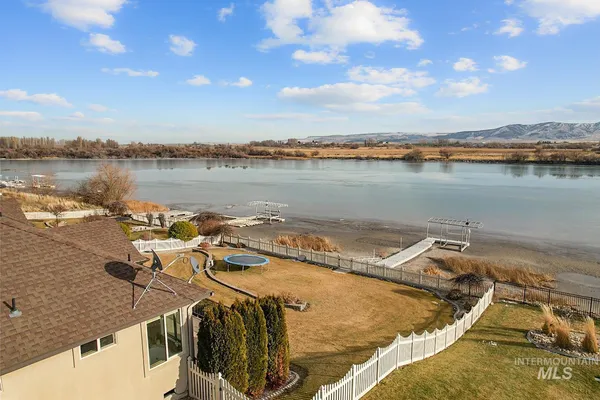 $925,000 | 101 Pelican Drive, Rupert, ID 83350