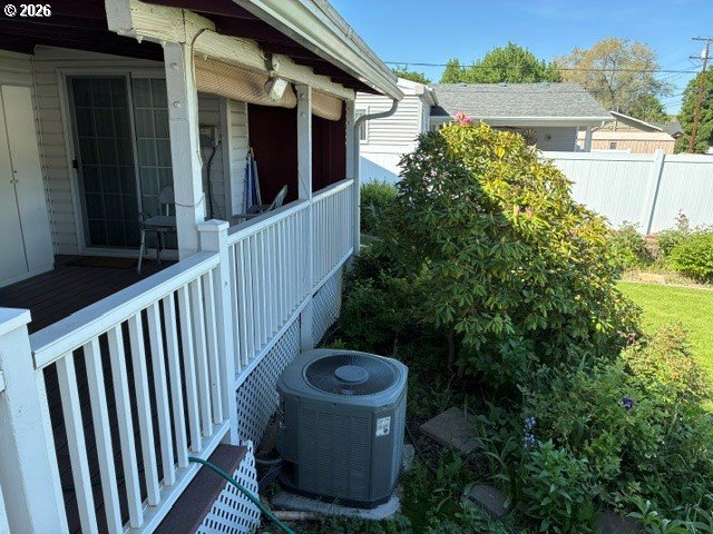 3041 Southwest Jay Avenue Pendleton, OR 97801 - Photo 14 of 21