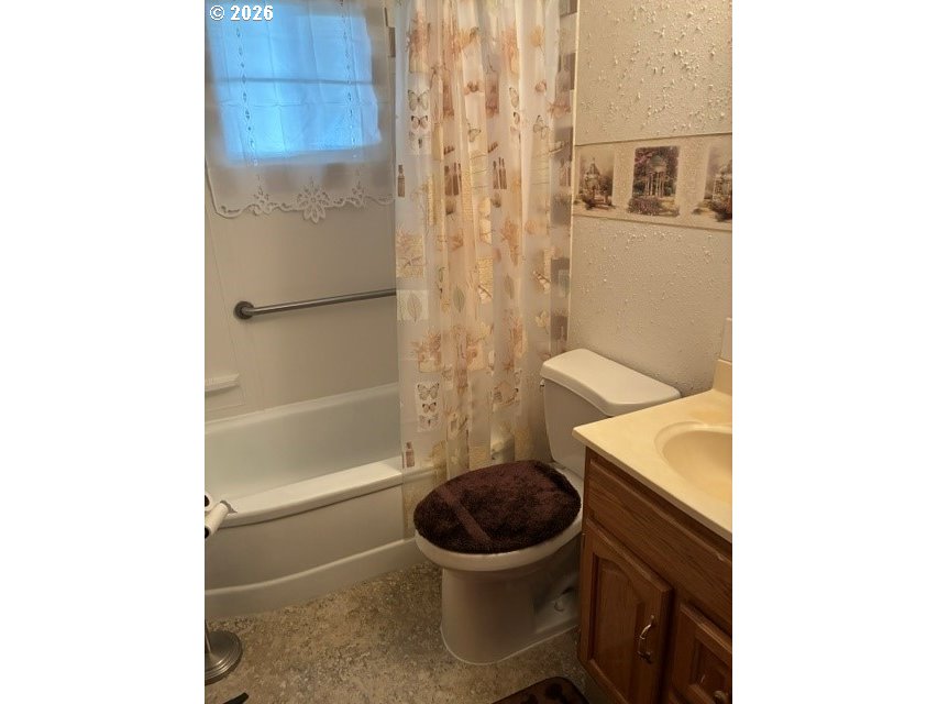 3041 Southwest Jay Avenue Pendleton, OR 97801 - Photo 8 of 21