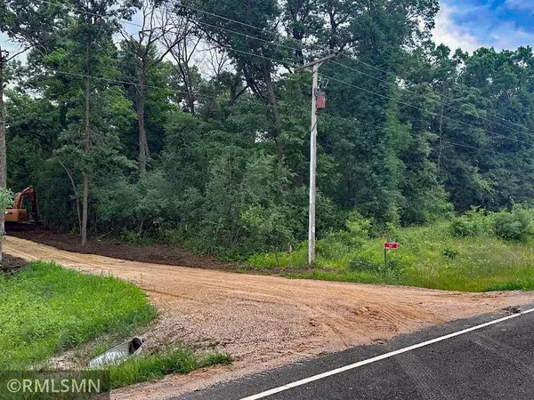 $60,000 | 1159 65th Avenue, Amery, WI 54001