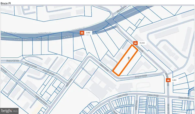 a view of an outdoor space with seating area