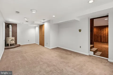 $975,000 | 204 North Evergreen Street, Arlington, VA 22203