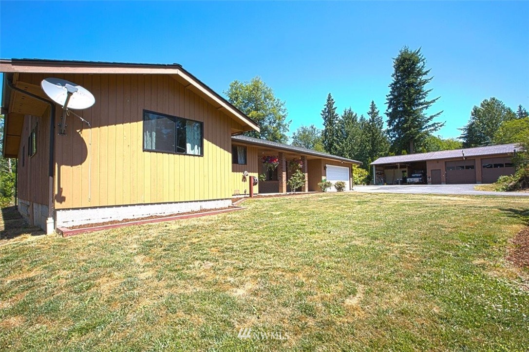 24051 Mosier Road Sedro-Woolley, WA 98284 - Photo 2 of 25 Gallery Image 2