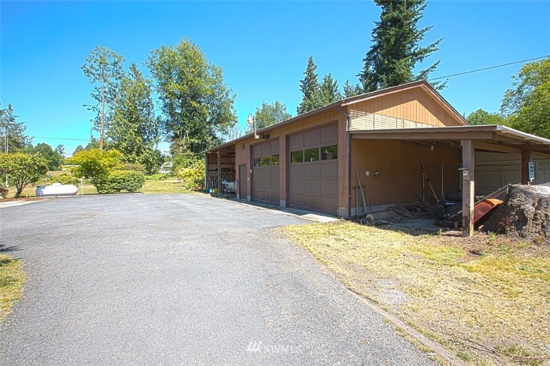 24051 Mosier Road Sedro-Woolley, WA 98284 - Photo 4 of 25 Gallery Image 4