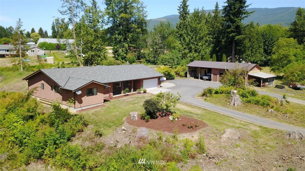 24051 Mosier Road Sedro-Woolley, WA 98284 - Photo 5 of 25 Gallery Image 5