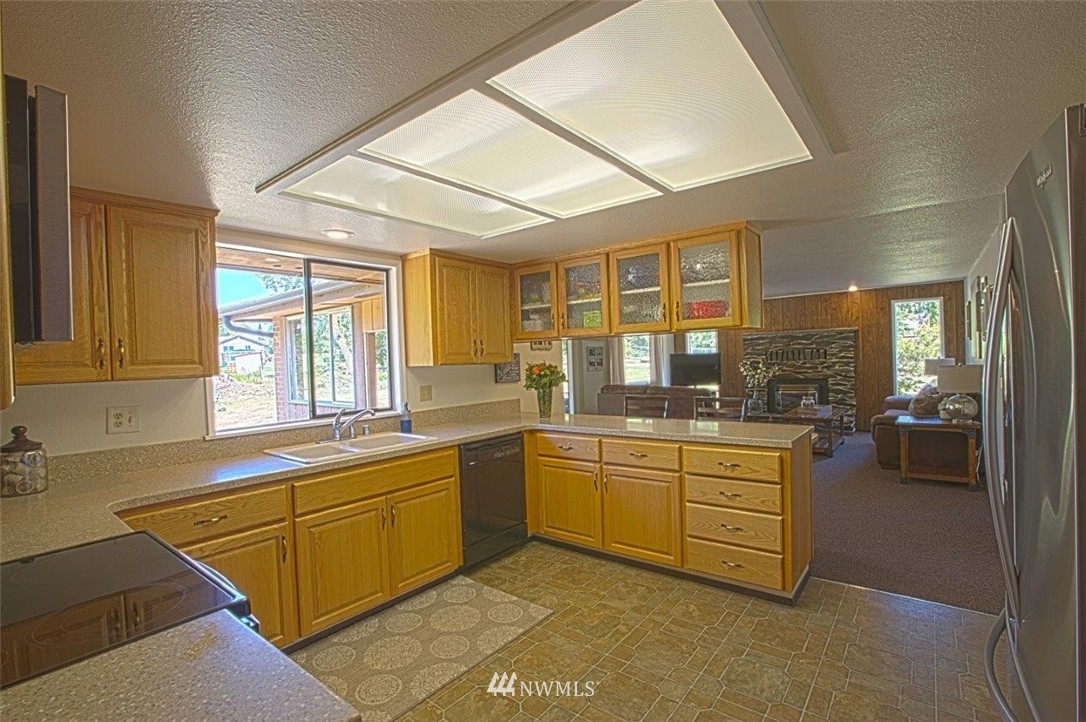 24051 Mosier Road Sedro-Woolley, WA 98284 - Photo 9 of 25 Gallery Image 9