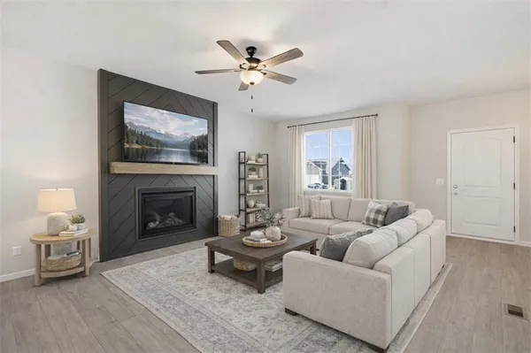 $422,418 | 9637 North Colrain Avenue, Kansas City, MO 64154