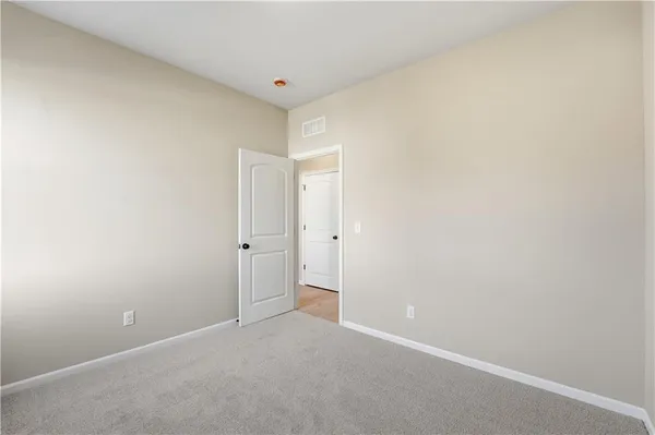 $422,418 | 9637 North Colrain Avenue, Kansas City, MO 64154