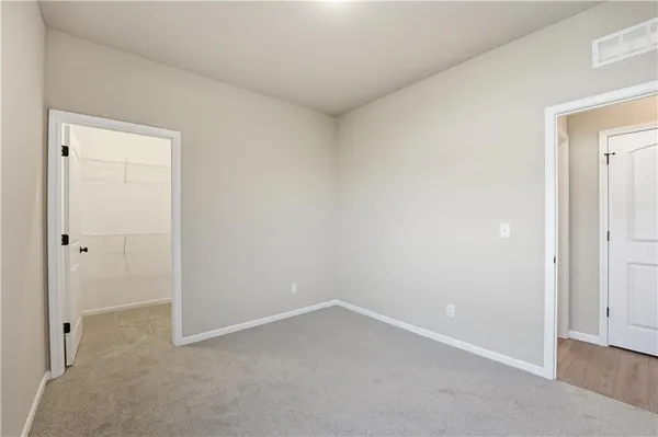 $422,418 | 9637 North Colrain Avenue, Kansas City, MO 64154