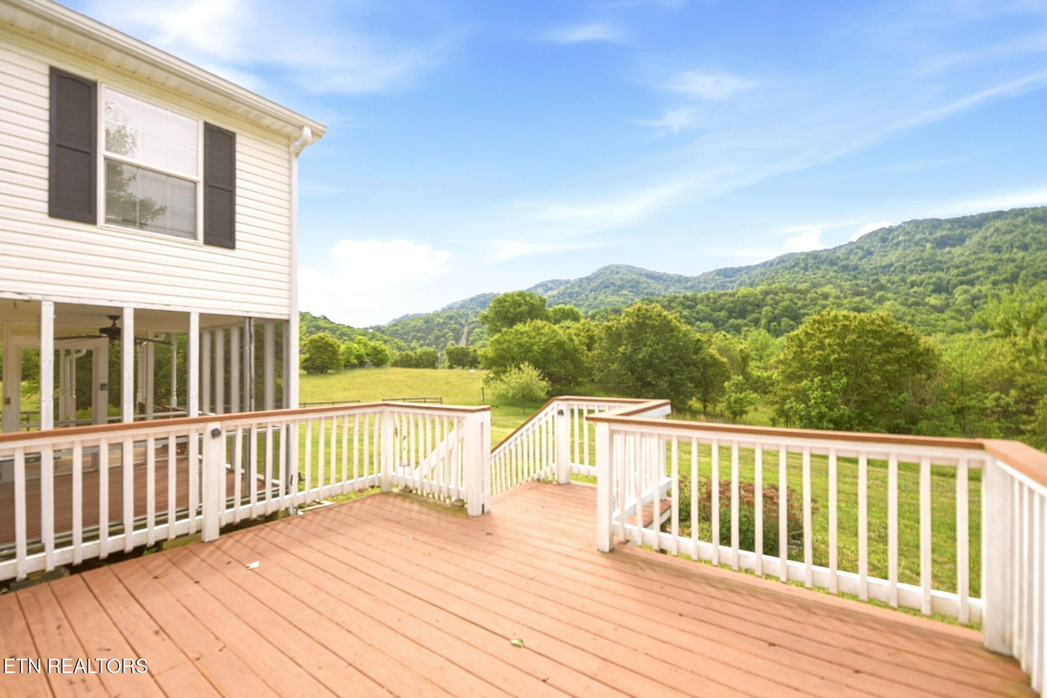 357 Neal Road Tazewell, TN 37879 - Photo 35 of 52 35-web-or-mls-DSC_9729